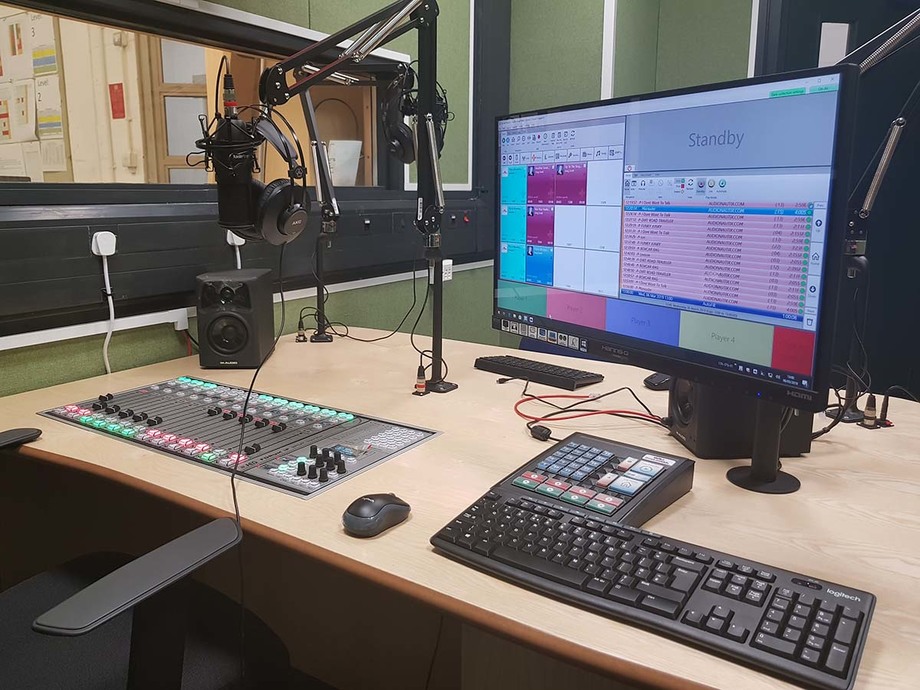 Universidad Coleg Gwent instala AEQ FORUM IP SPLIT en sus estudios formativos de Radio Campus