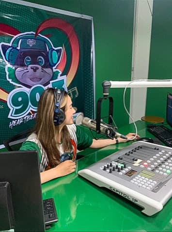 LA FILIPINA “RADIO HEARTBEAT” DE GENSAN SELECCIONA AEQ CAPITOL PARA SU ESTUDIO PRINCIPAL