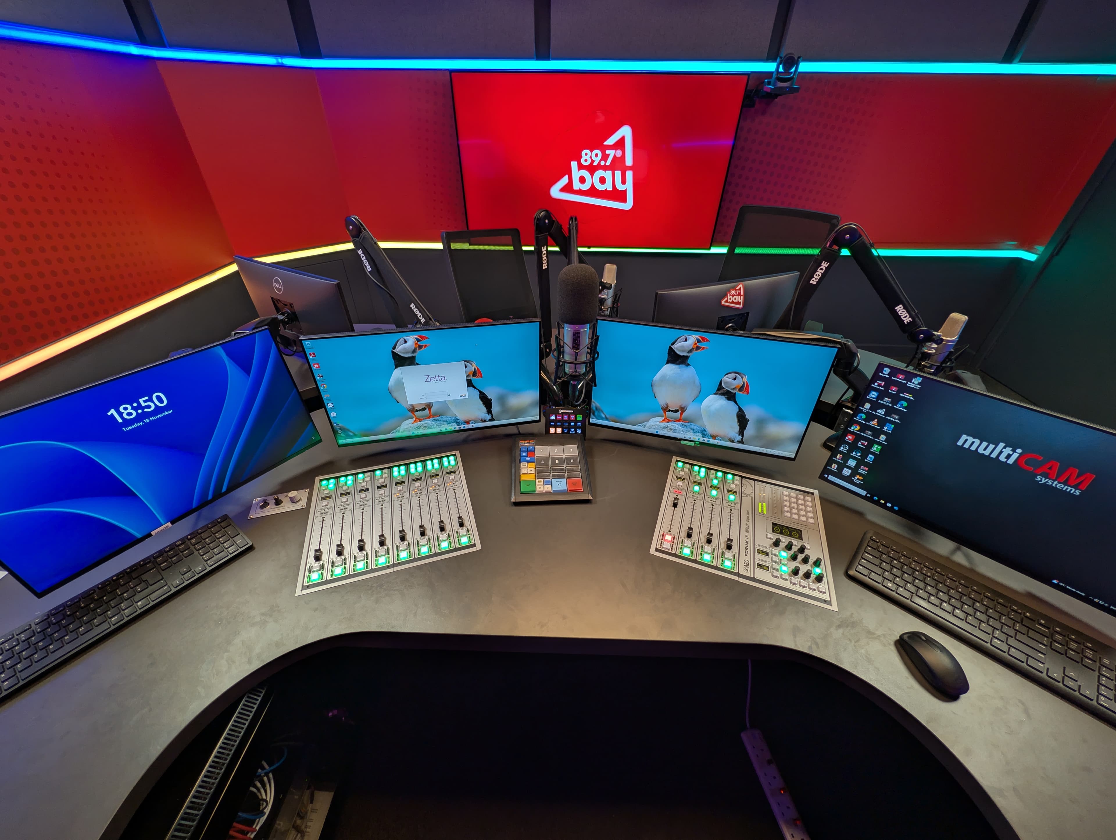Bay Radio optimiza sus emisiones con la integración de la consola AEQ FORUM SPLIT
