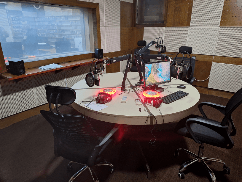aeq capitol 12 radio ulcinj montenegro (1)